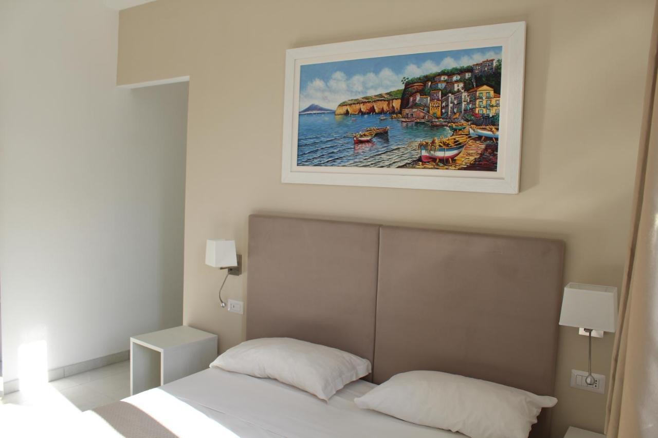 Villa Emanuel White Сорренто Екстер'єр фото
